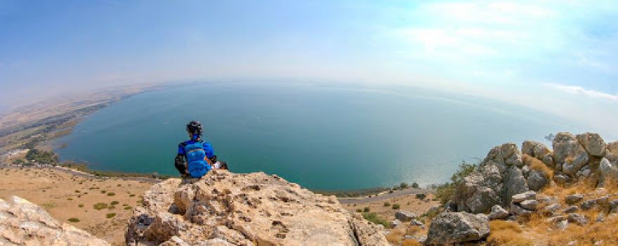 Arbel cliff with the sea of galili view