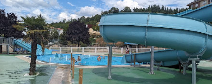 Aqua park municipal Vega de Espinareda
