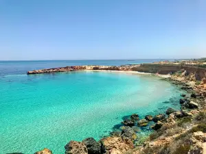 Tallil Seyahi Beach