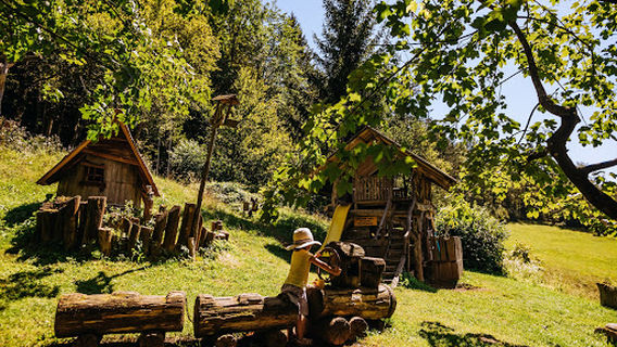Gostinstvo in športni turizem Kraljev hrib