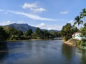 Desa Wisata Goa Batu Napal Licin