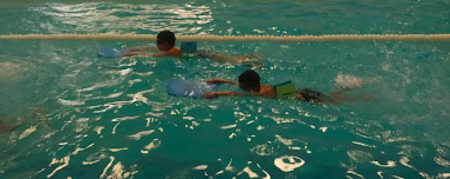 Piscine Midelt Iroumlil