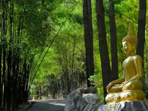Wat Khao Wong (Tham Narai)