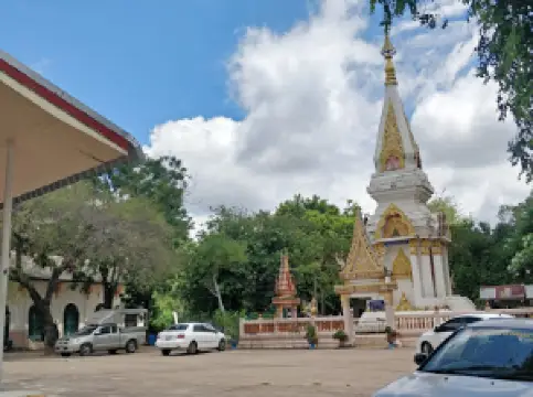 วัดสี่แยกสมเด็จ