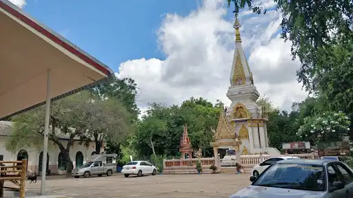 Wat Si Yaek Somdet