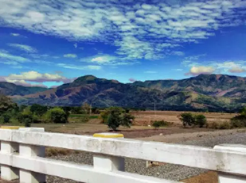 Nueva Ecija - Pangasinan Boundary Arch