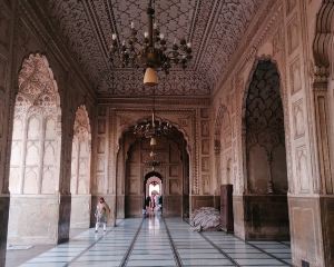 香港-拉合爾 機票酒店 自由行