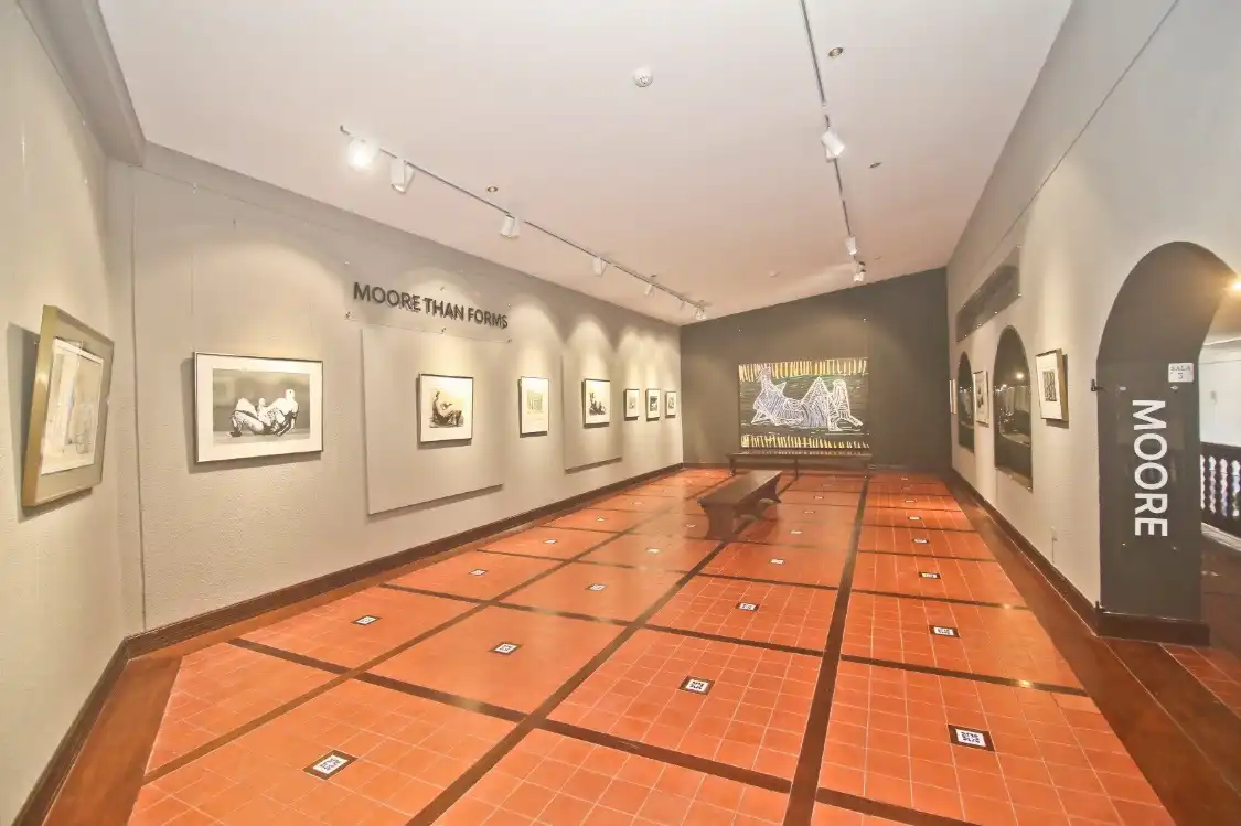 Hotels near Ralli Museum