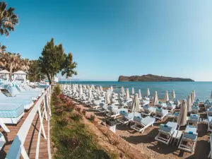 Cabana Mare Beach Club