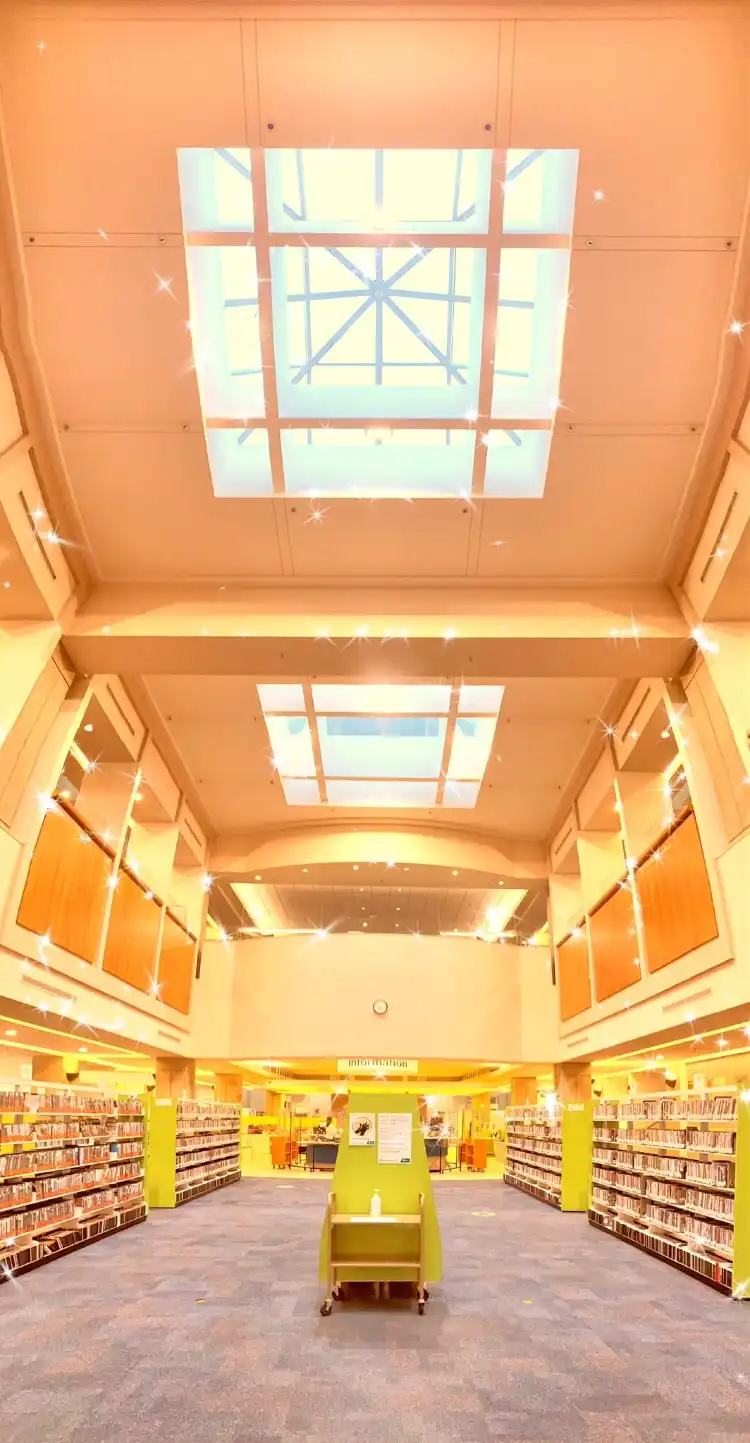 Hotels near Burnaby Public Library, Bob Prittie Metrotown Branch