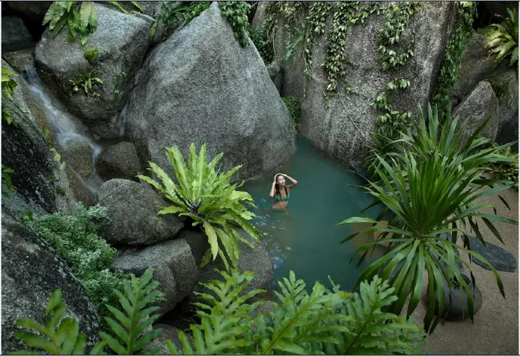 Tempat Tarikan Air Panas popular di Koh Samui