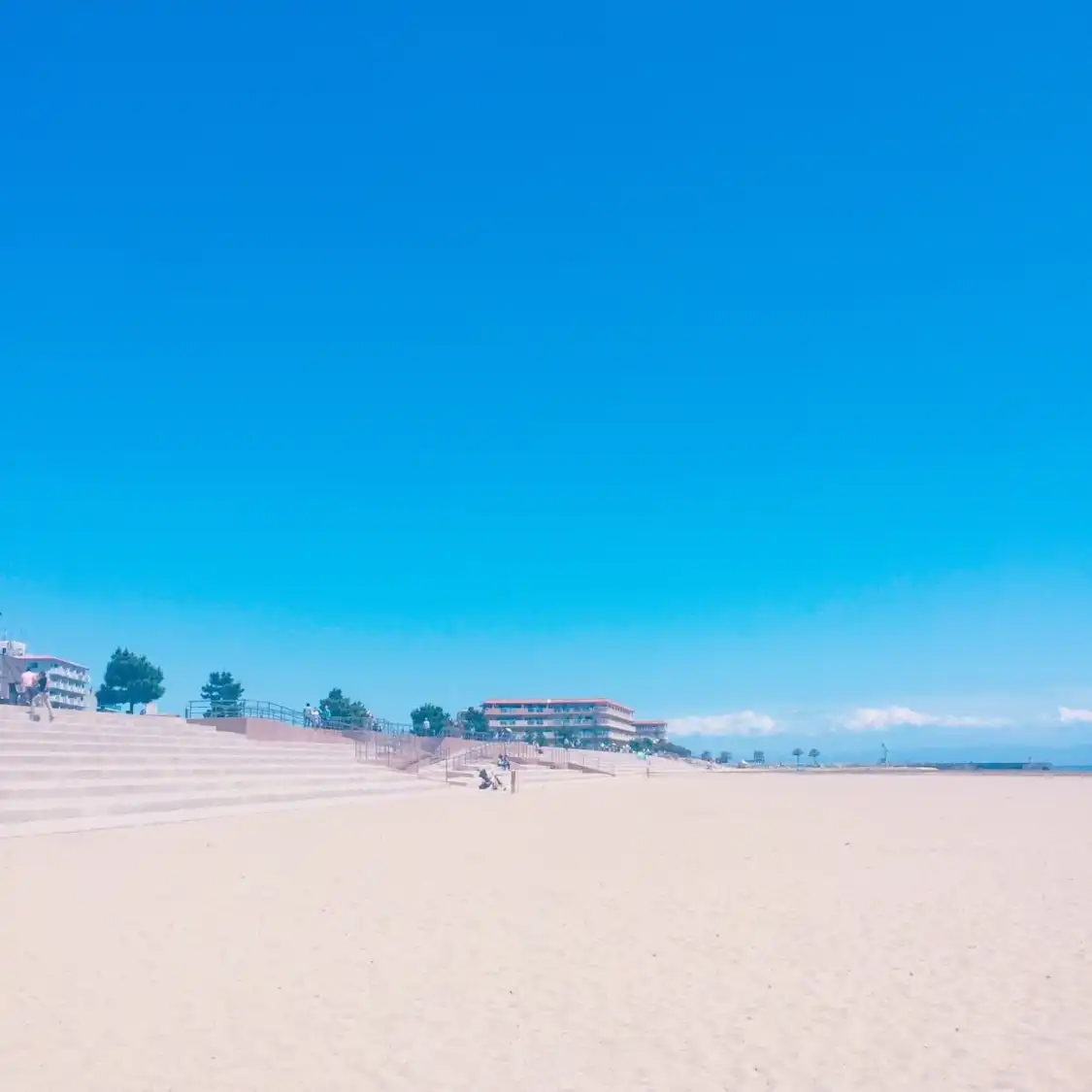 Hotels near Azur Maiko