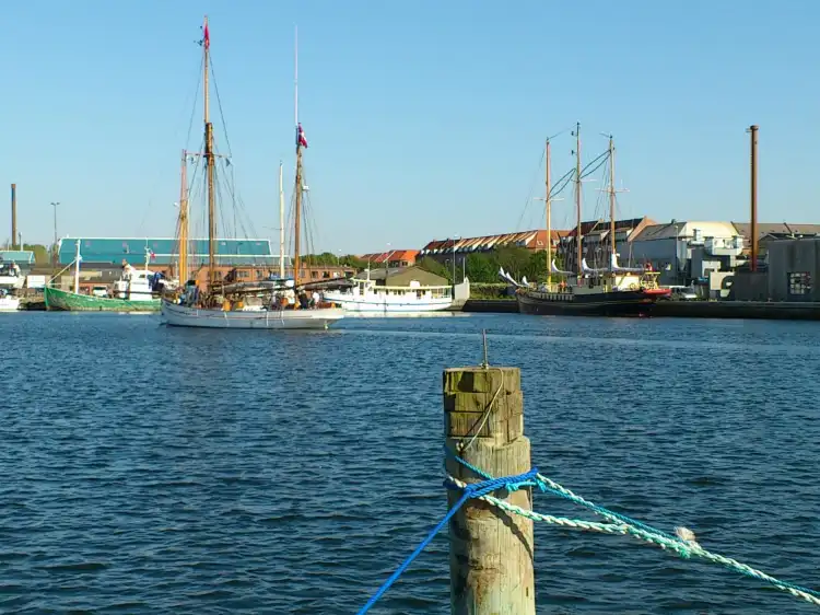 Hotels near Skudehavnen