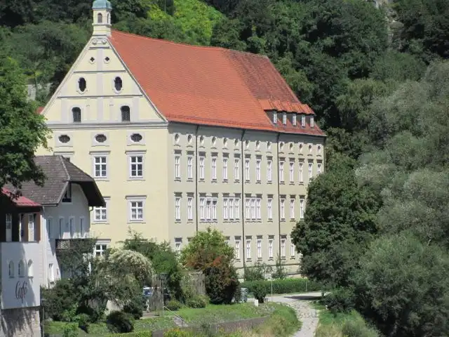 Hotels near Kurfurst Maximilian Gymnasium