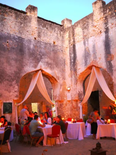 Mtoni Palace Ruins