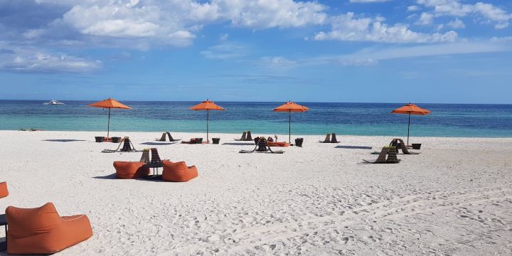Dumaluan Beach