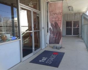 香港-泰森斯角 機票酒店 自由行