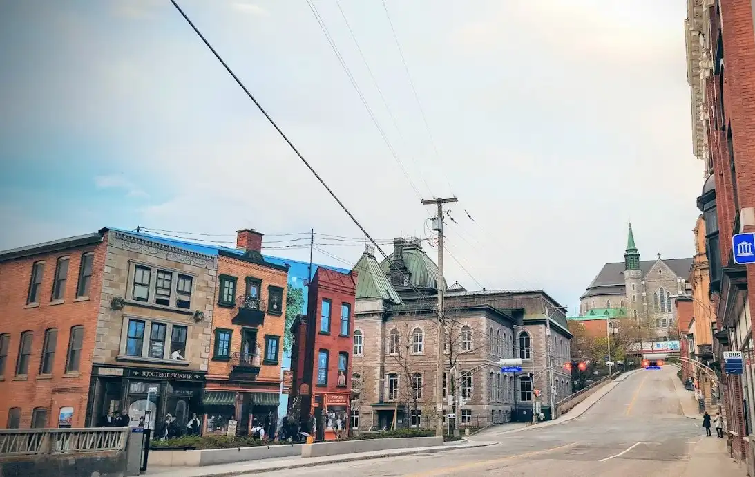 Các khách sạn gần Balade a Travers le Temps au centre-ville