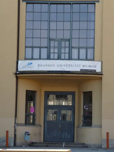 Bauhaus-Universitat