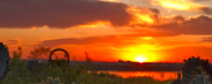 Lake Casa Blanca International State Park