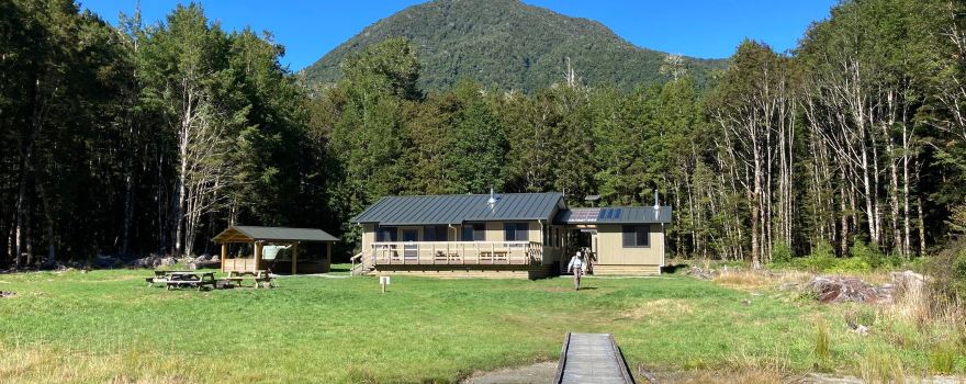Lake Daniell Track