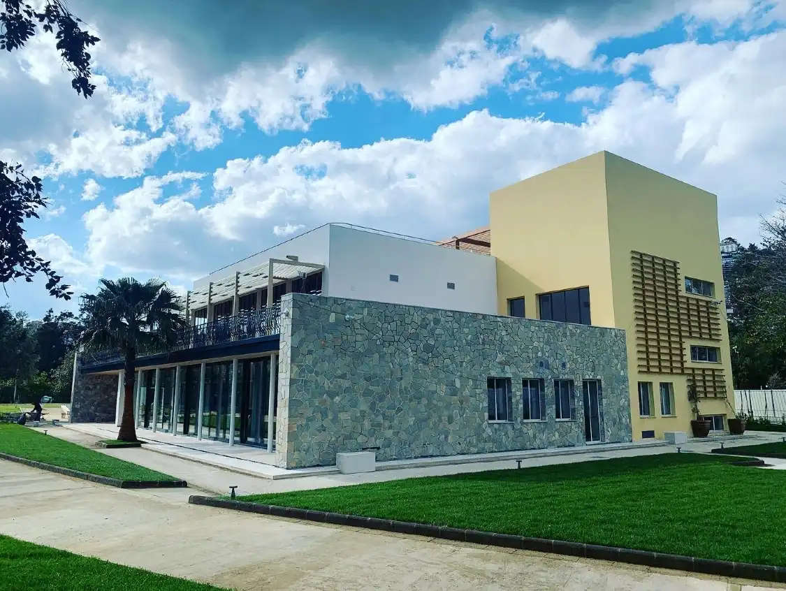 Hotel in zona DaDoM - Museo Darwin Dohrn