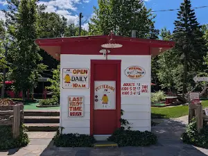 Putterama Mini Golf