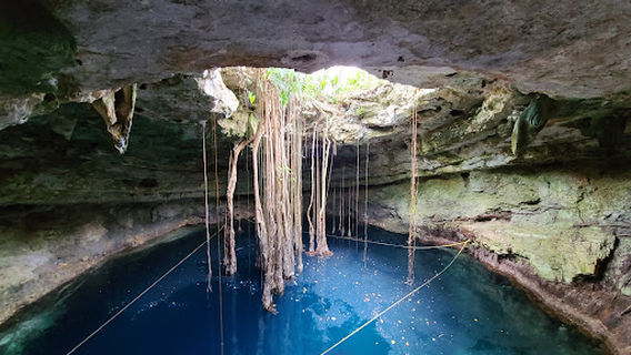 5 Cenotes