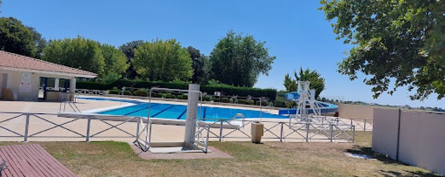 Piscine à Cozes