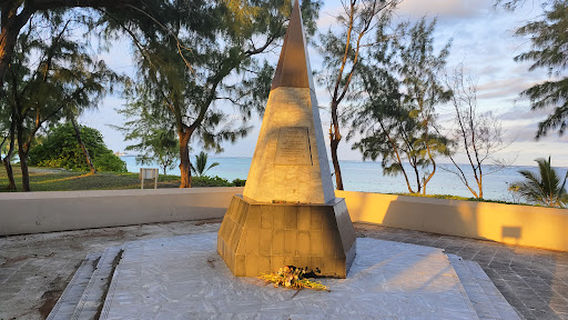 Flight SA 295 Memorial - Helderberg