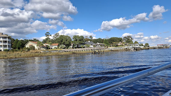 Southern Shores Island and Dolphin Cruises