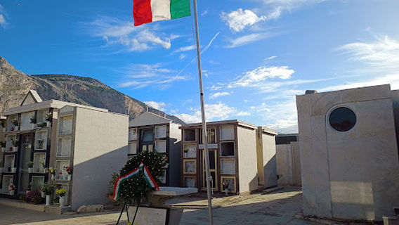 Cimitero Isola delle Femmine