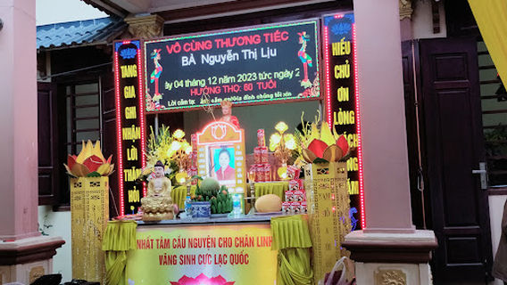 Sân vận động Làng Gốm