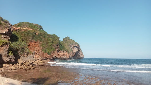 Pantai Krokoh