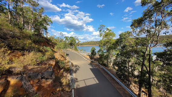 Wellington Dam Lookout Area