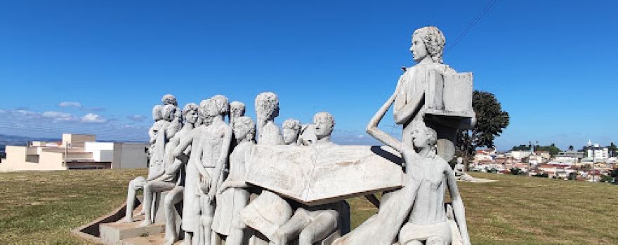 Square of the Sculptures
