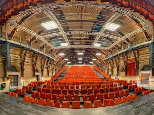SALLE DU MANEGE Spectacles