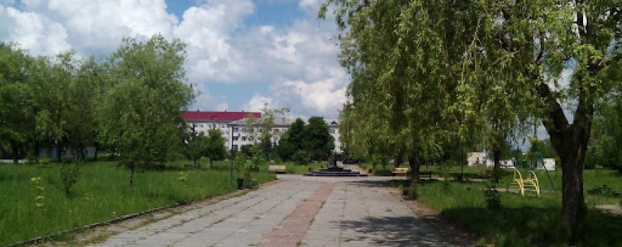Pam'yatnyk Tarasovi Shevchenku