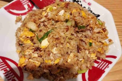 鈍屋拉麵 心齋橋店