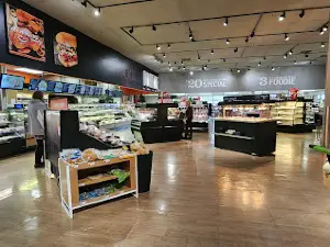 Columbia Plaza/Price Chopper