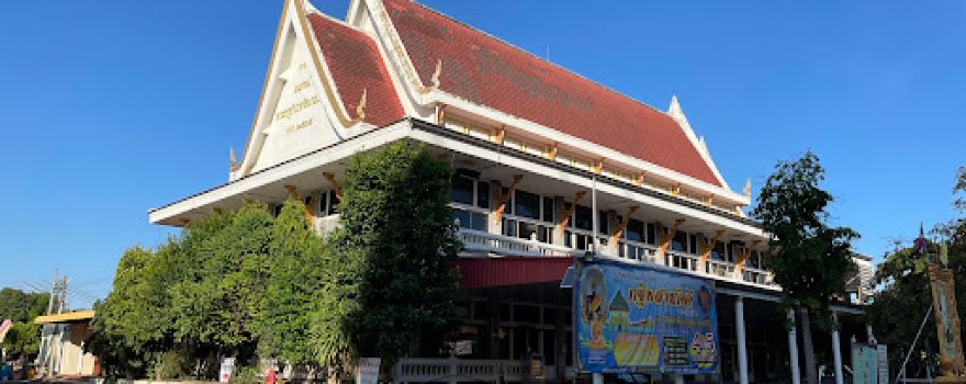 Wat Si Chomphu Ong Tue