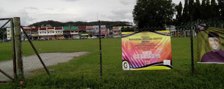 Padang Awam Slim River