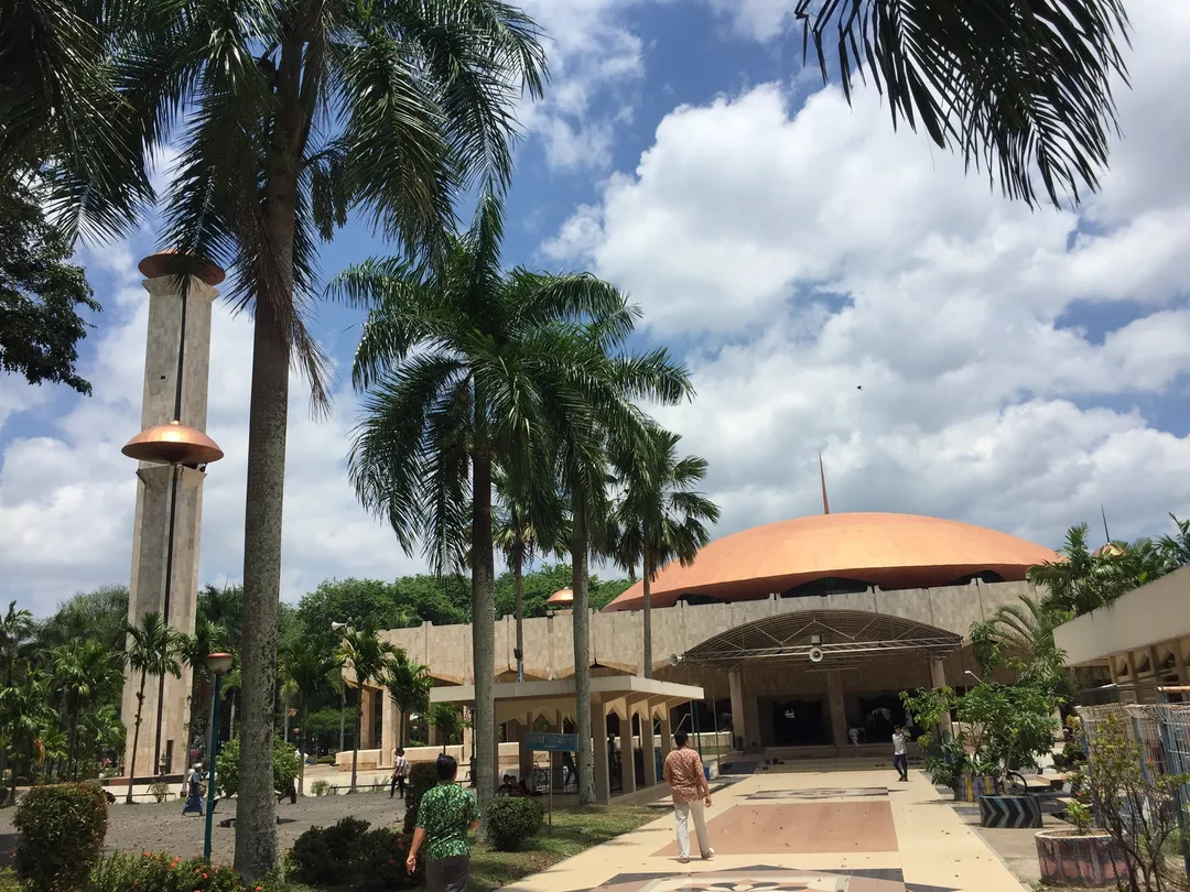 4_Masjid Raya Sabilal Muhtadin Banjarmasin