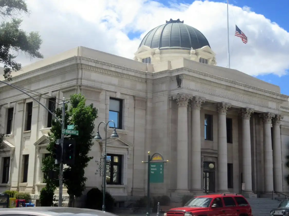 Hotels near Washoe County Courthouse
