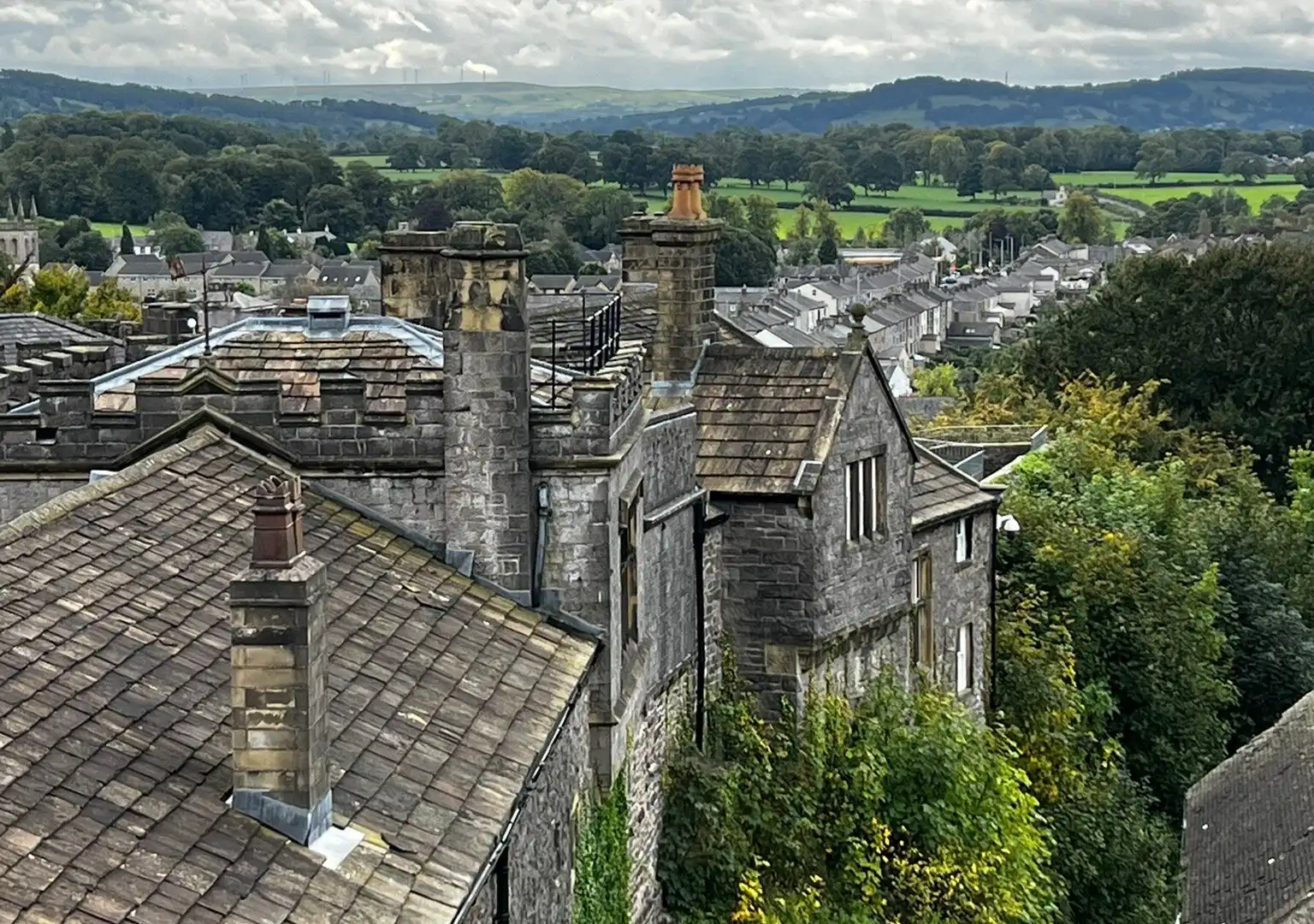 Hotels near Clitheroe Castle