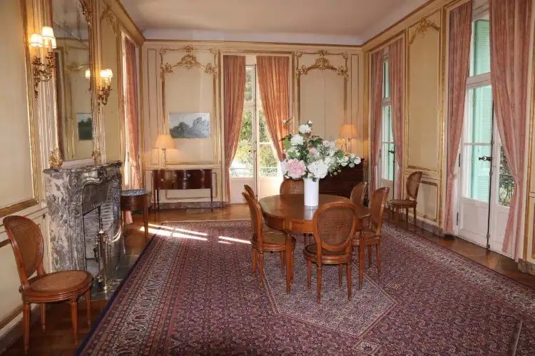 Hotels in der Nähe von Villa Eilenroc