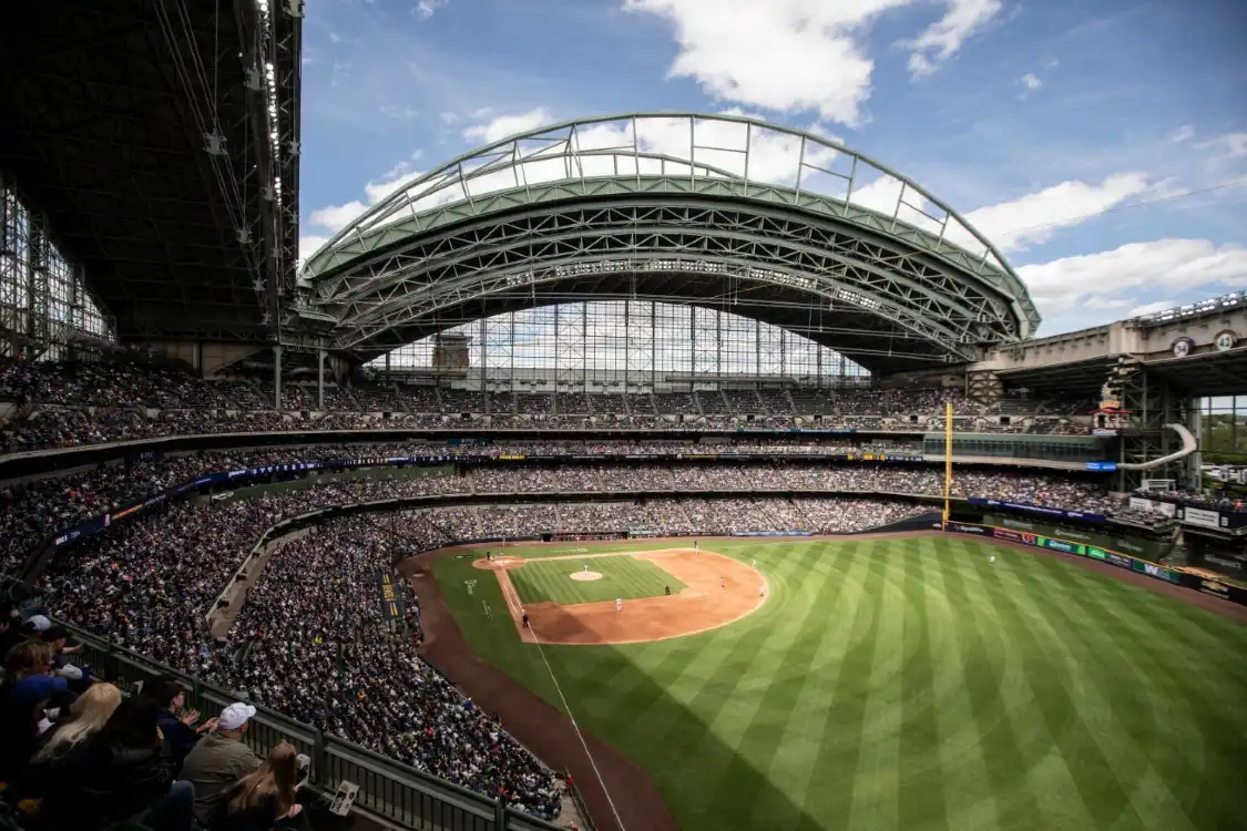 Hotels near American Family Field