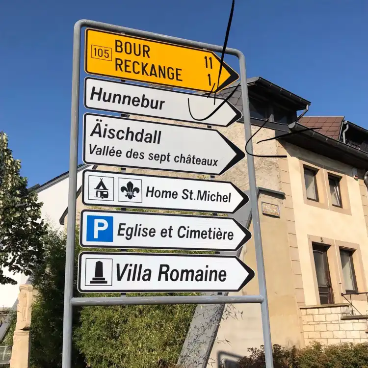Hotels in Gaichel
