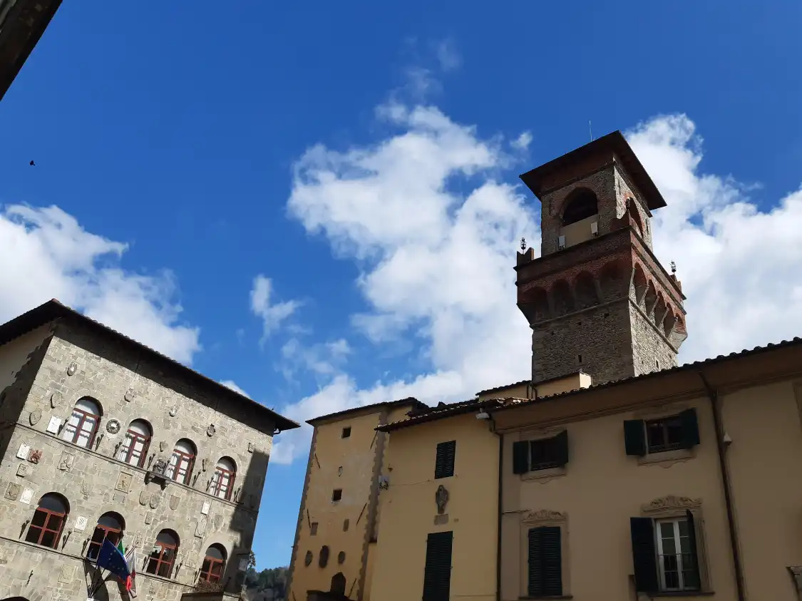Các khách sạn gần Palazzo del Vicario