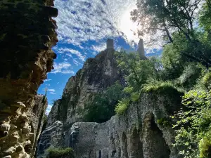 Chateau Inferieur